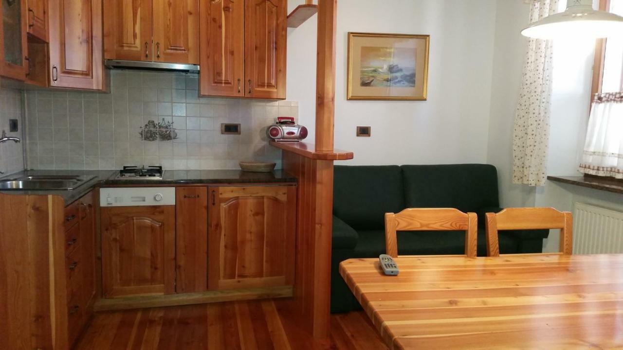 Cozy Apartments Buket In The Center Izola Exterior photo