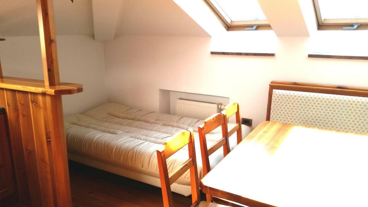 Cozy Apartments Buket In The Center Izola Exterior photo